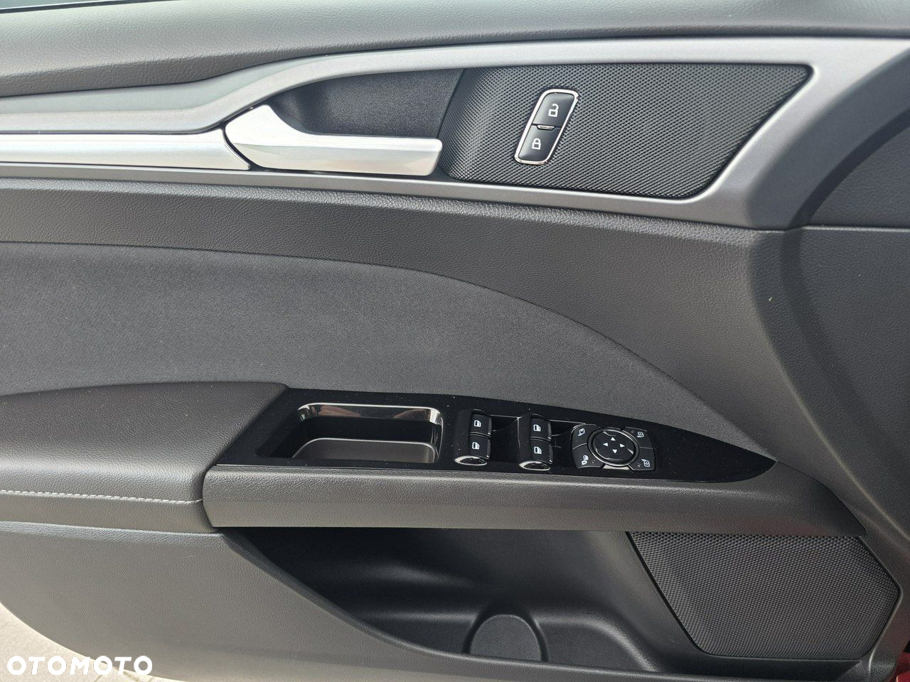 Ford Mondeo - 10