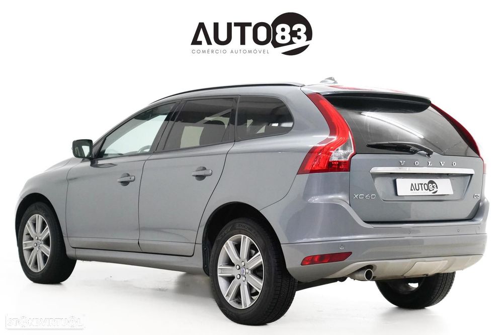 Volvo XC 60 2.0 D3 Kinetic Geartronic - 3