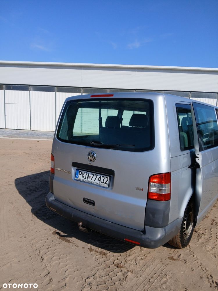 Volkswagen Transporter - 9