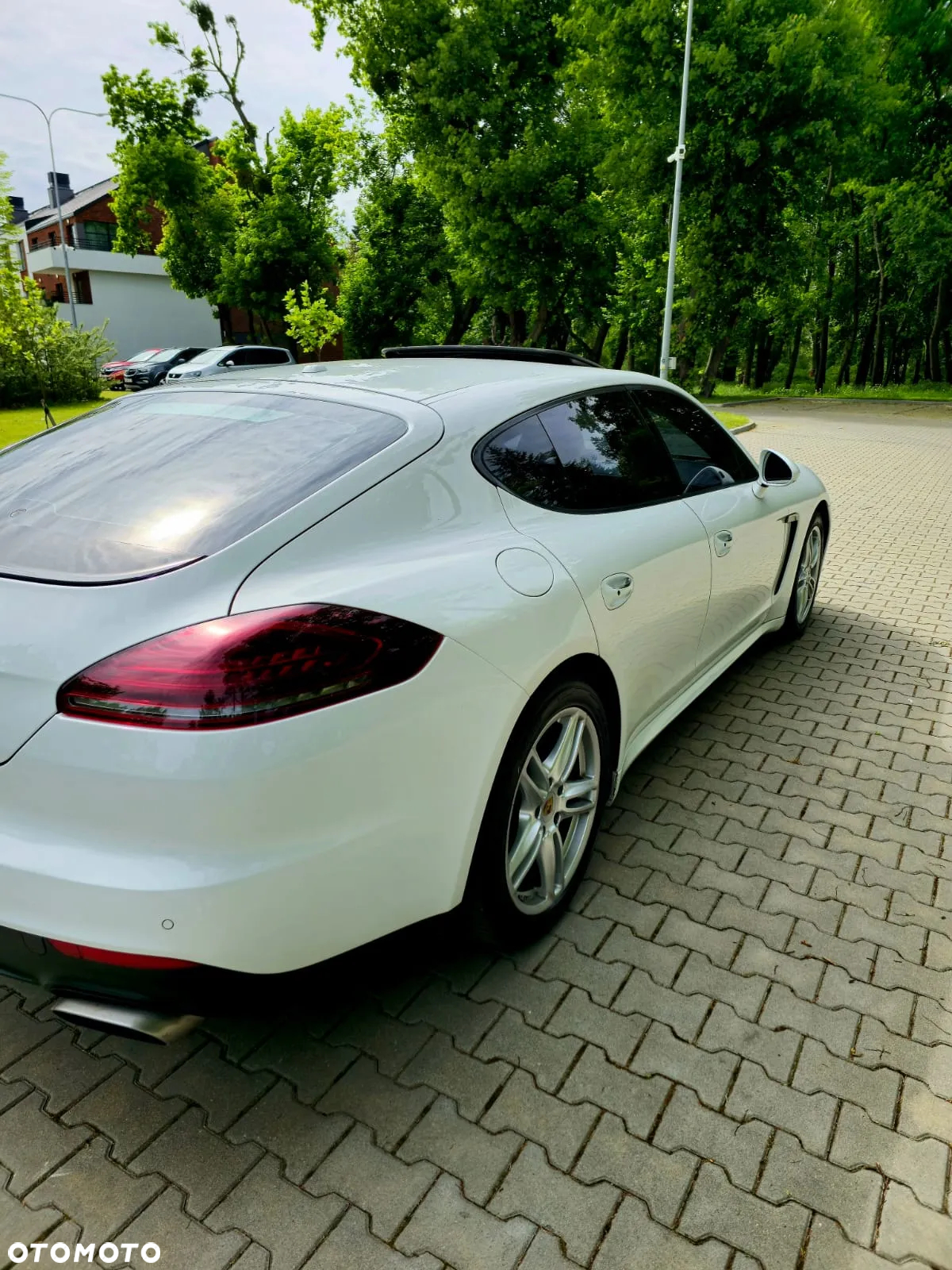 Porsche Panamera 4 PDK Edition - 19