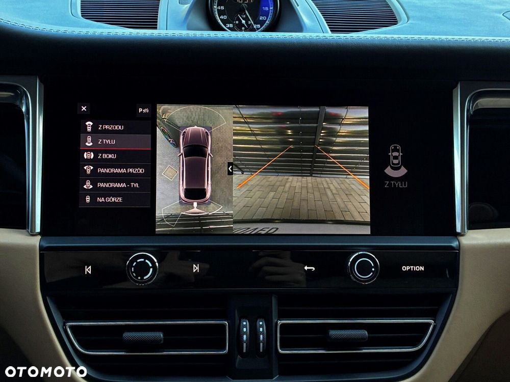 Porsche Macan - 34