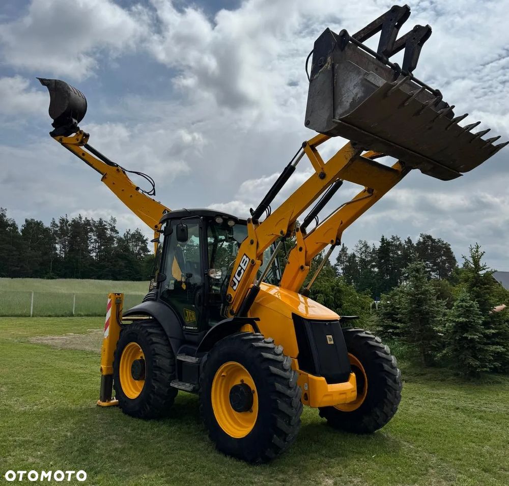 JCB 4 CX - 8