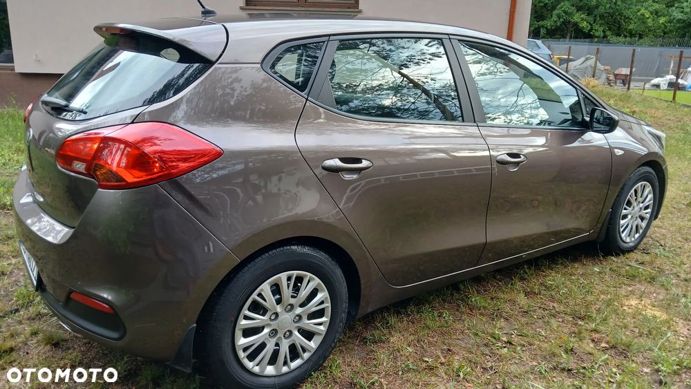 Kia Ceed - 5