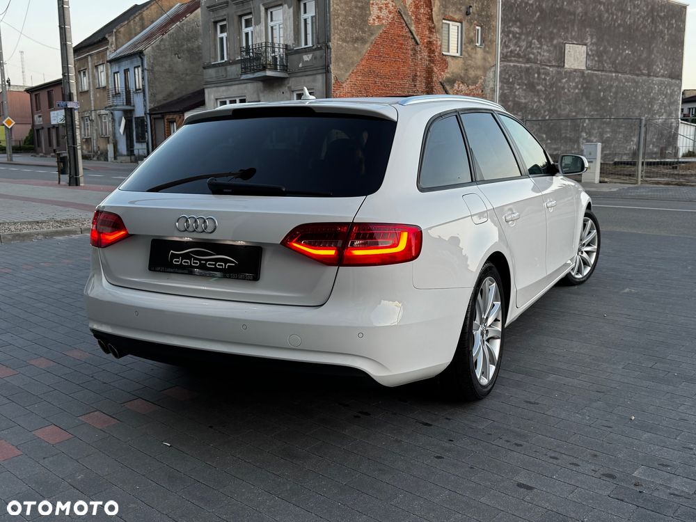 Audi A4 Avant 2.0 TDI DPF clean diesel multitronic Ambiente - 8