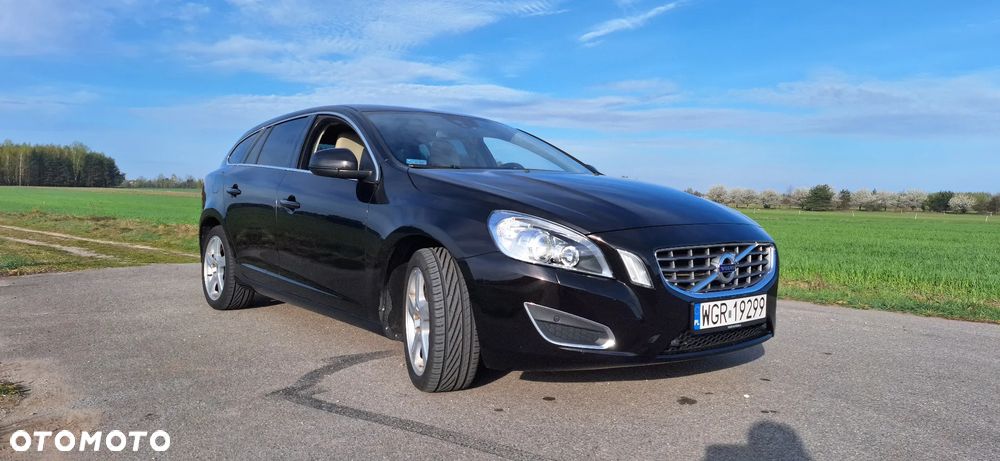 Volvo V60 D3 Momentum - 6