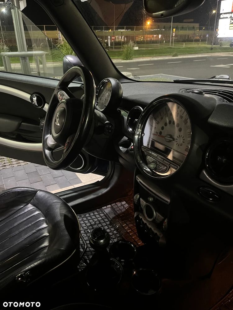 MINI Cooper S Standard - 11