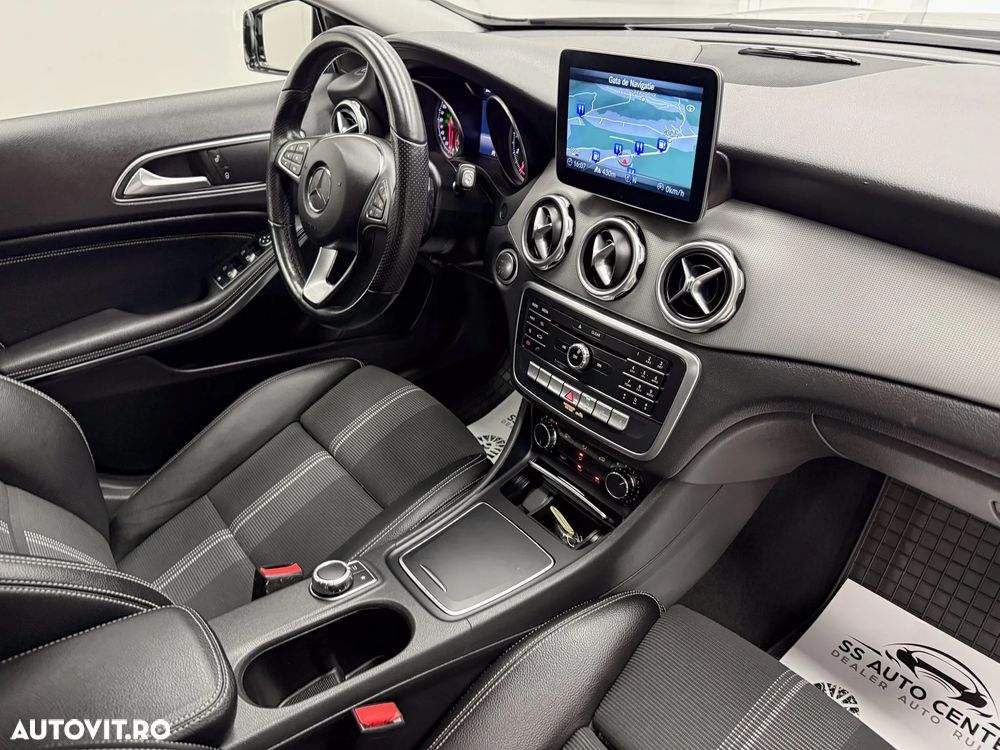 Mercedes-Benz GLA 180 7G-DCT UrbanStyle Edition - 17