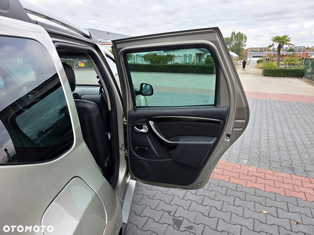 Dacia Duster 1.6 16V 4x2 Prestige - 12