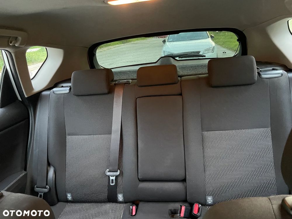 Toyota Auris 1.6 Valvematic Comfort - 27