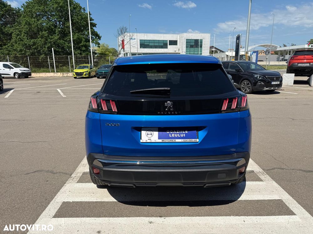 Peugeot 3008 1.5 BlueHDI 130 S&S EAT8 Allure - 4