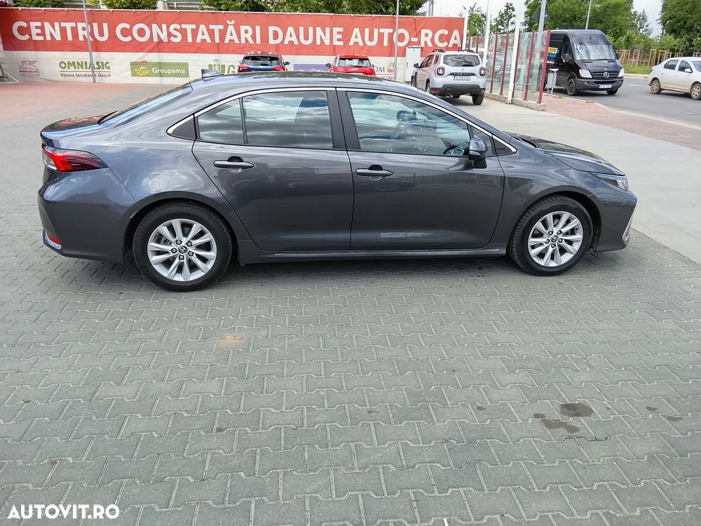 TOYOTA Corolla 2024 — imagine 8
