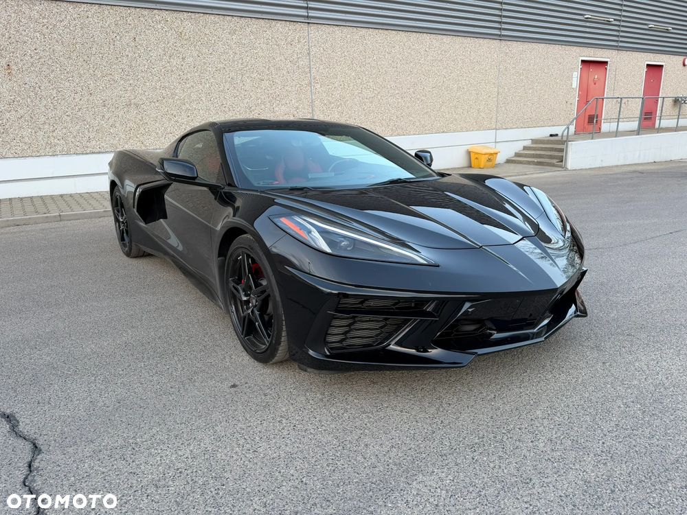 Chevrolet Corvette - 4