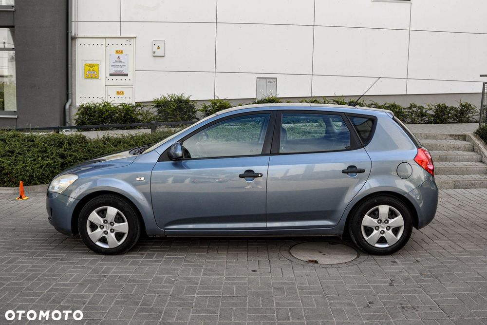 Kia Ceed - 2