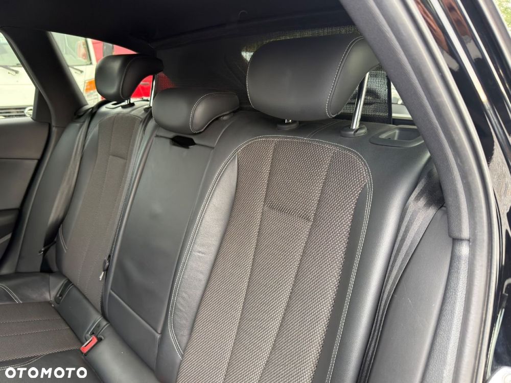 Audi A4 Avant - 22