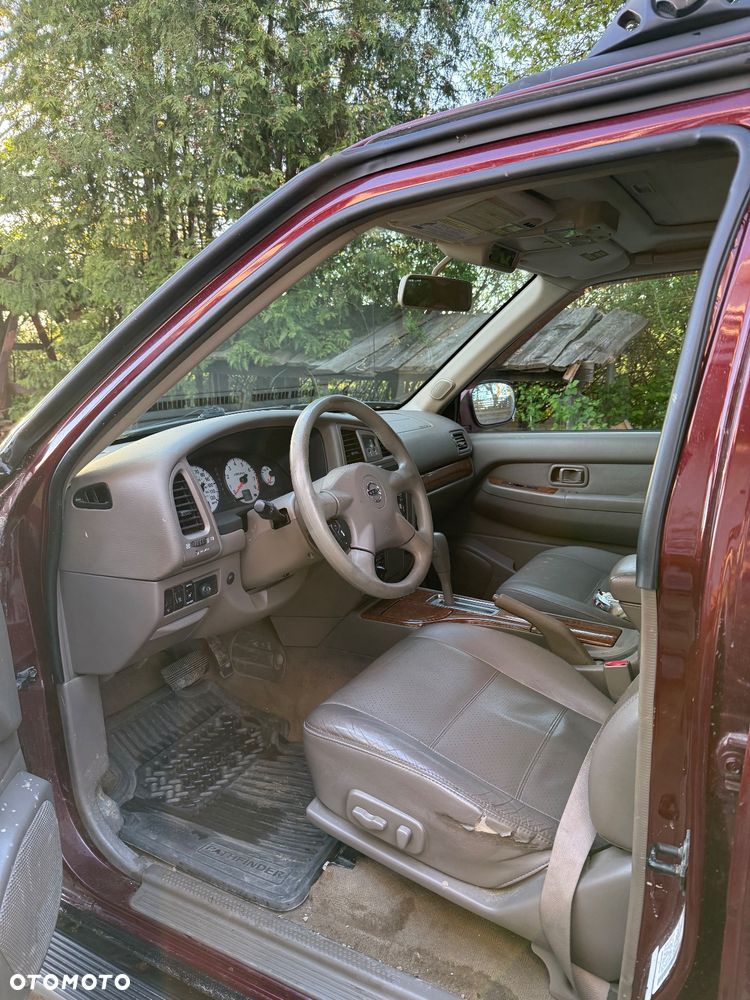 Nissan Pathfinder - 7