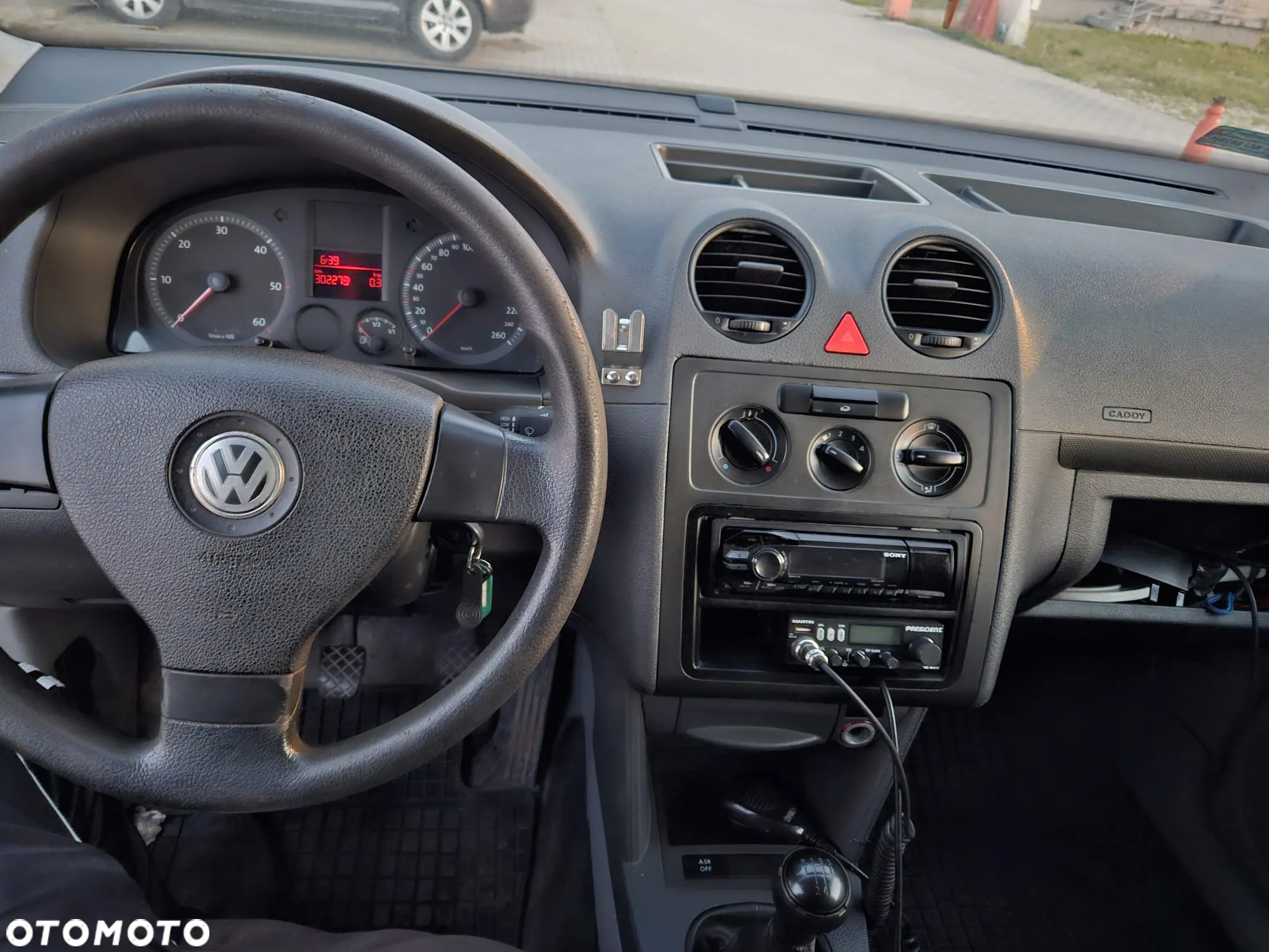 Volkswagen Caddy - 5