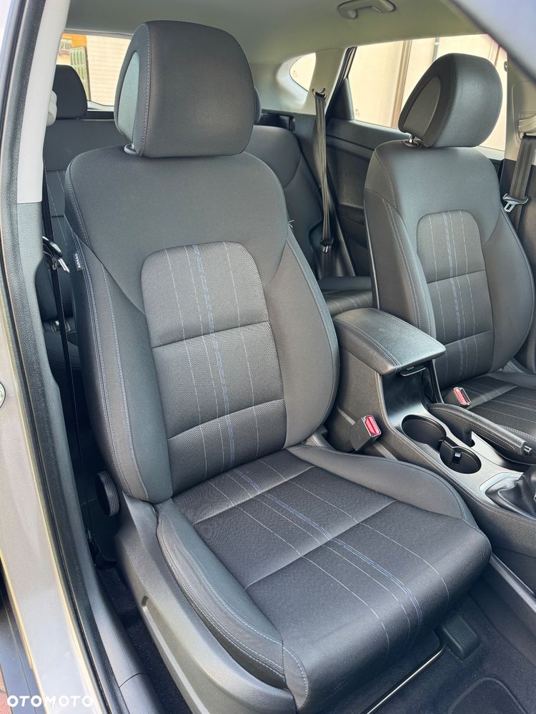 Hyundai Tucson 1.6 GDi 2WD Select - 17