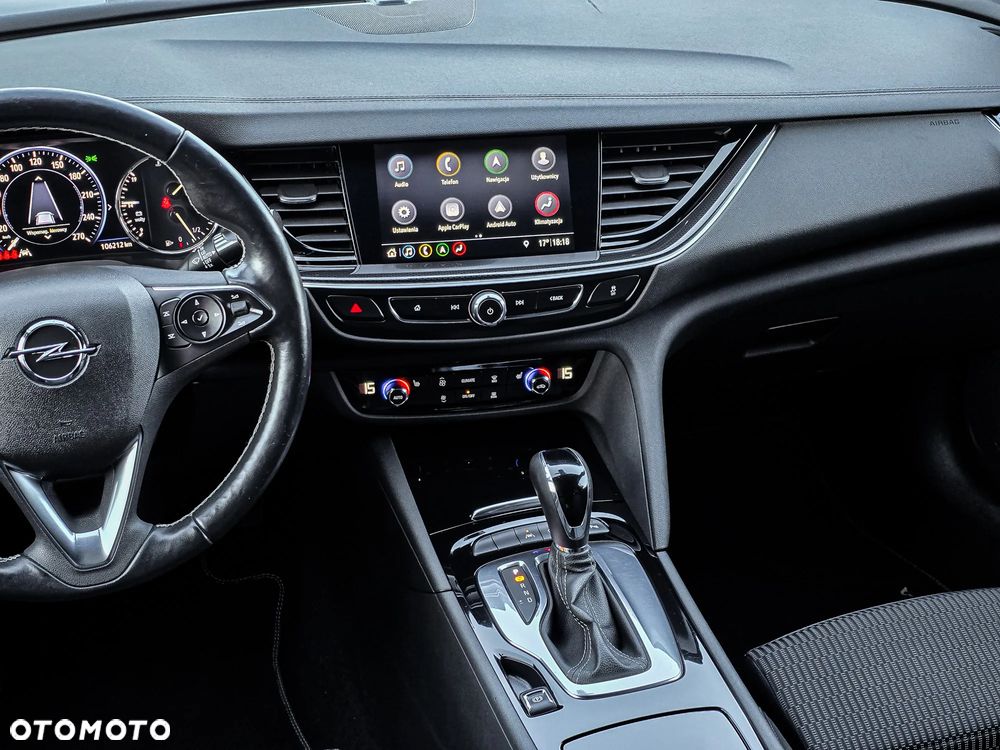 Opel Insignia - 12