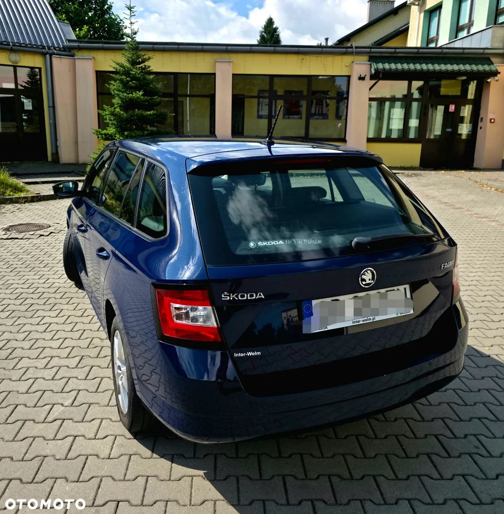 Skoda Fabia 1.0 TSI Ambition - 11