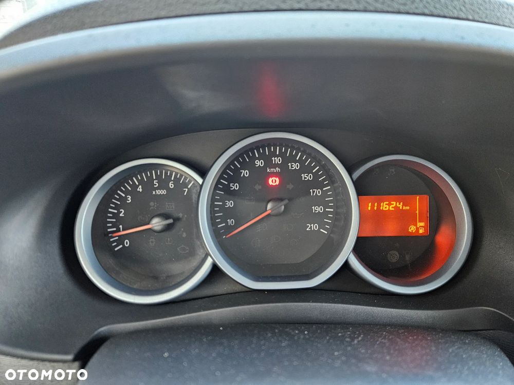 Dacia Lodgy 1.6 SCe Laureate S&S - 25