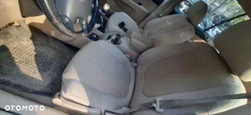 KIA CARENS III Carens 3 2006-2012 Komplet tapicerki Siedzenia Fotele kanapy 7 miejsc  Kremowy - 6