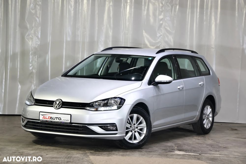 Volkswagen Golf 1.6 TDI SCR Comfortline - 1