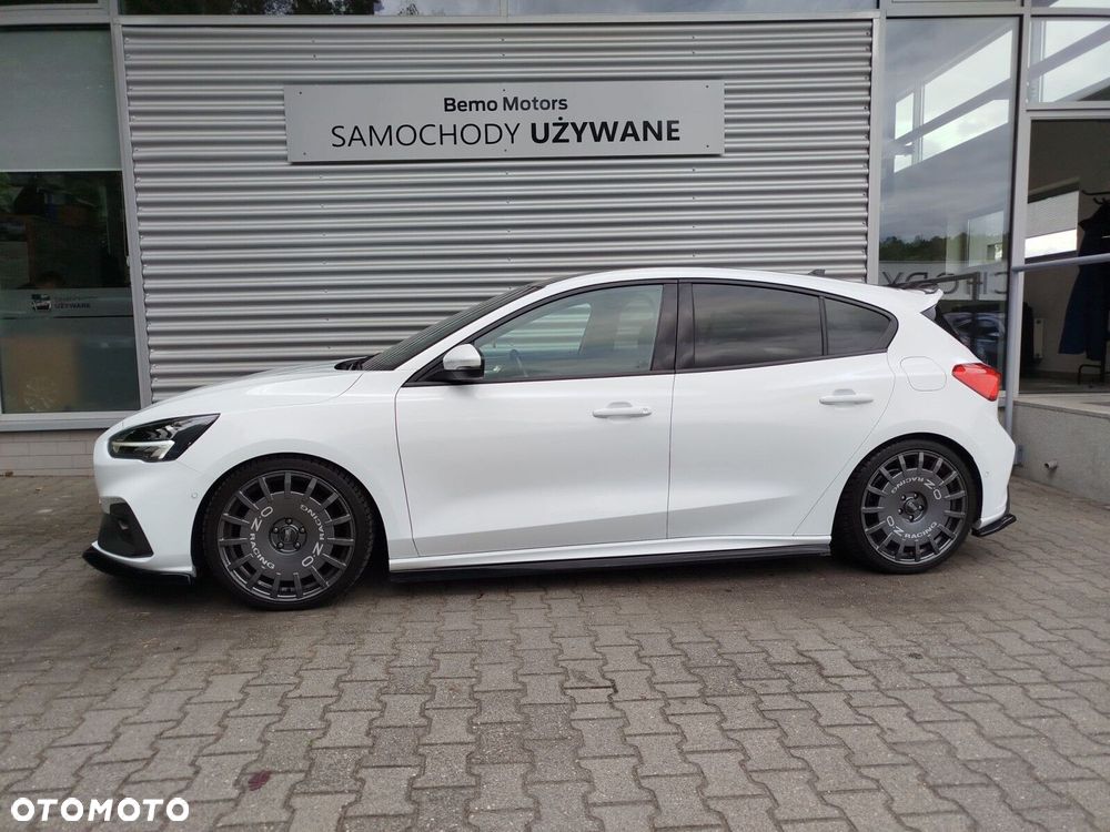 Ford Focus 2.0 EcoBlue ST - 4
