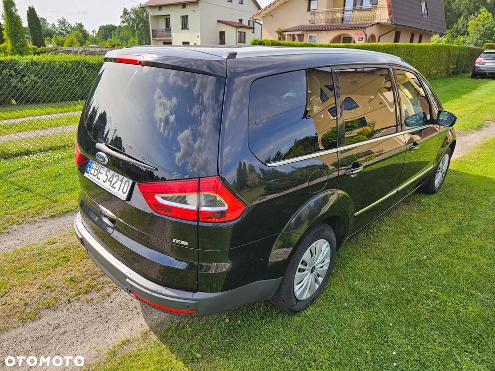Ford S-Max 2.0 TDCi DPF Titanium - 3