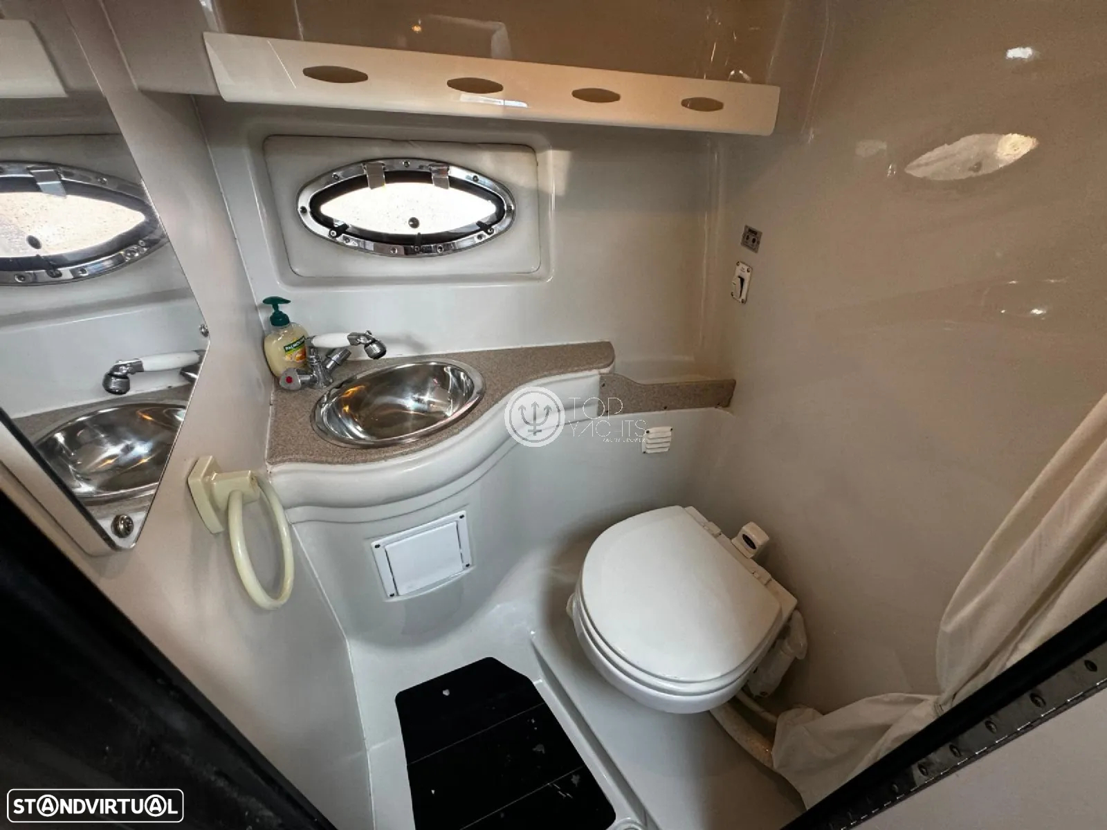 Crownline 315 SCR - 28