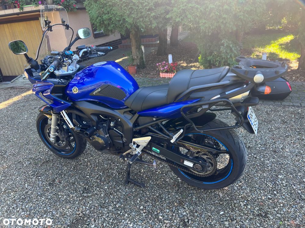 Yamaha FZ6 - 12