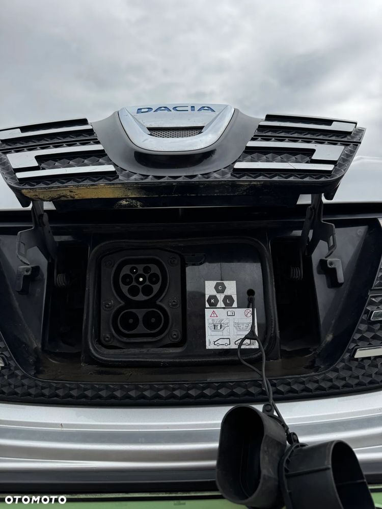 Dacia Spring 27.4kWh Comfort Plus - 11