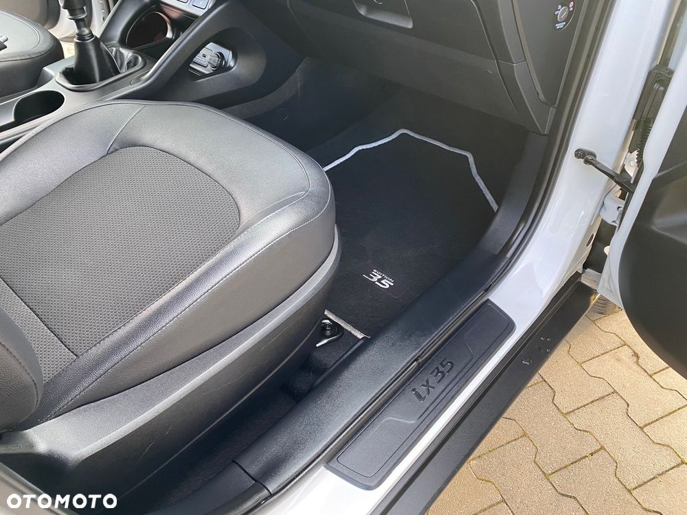 Hyundai ix35 1.6 GDI Premium 2WD - 24