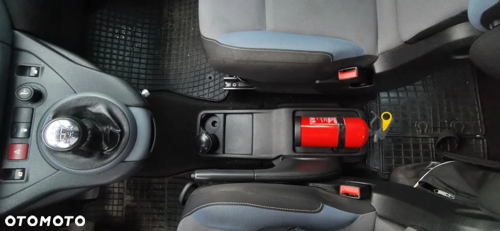 Peugeot Partner 1.6 HDi Active - 19