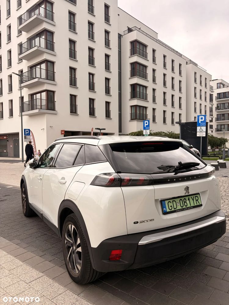 Peugeot 2008 Allure - 2