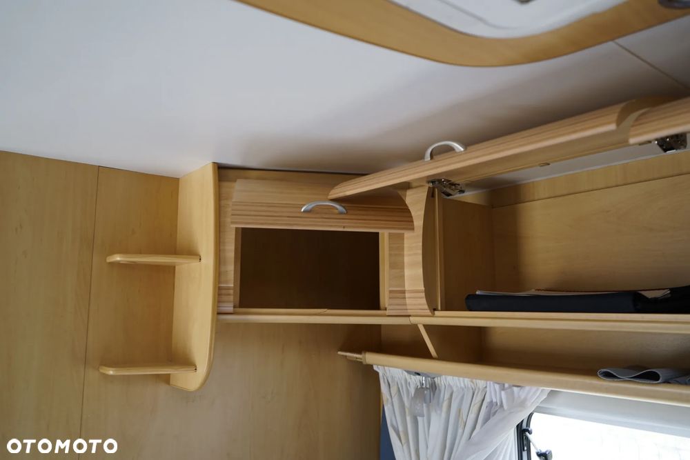 Dethleffs Camper C720 - 28