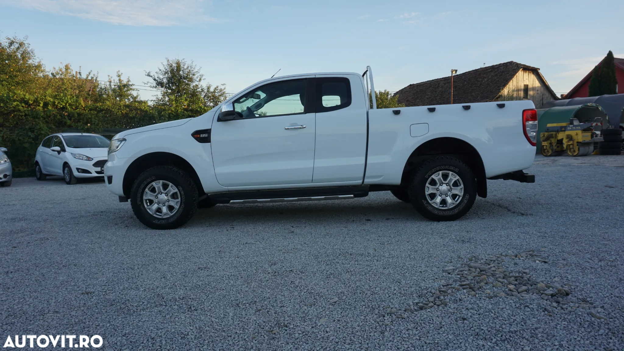 Ford Ranger Pick-Up 2.2 TDCi 4x4 Cabina RAP - 2
