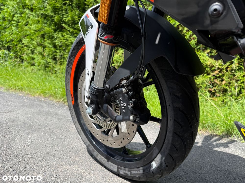 KTM Duke 125 - 14