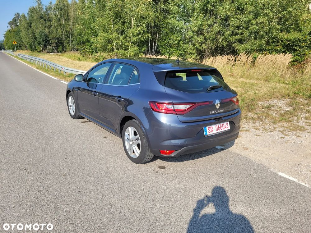 Renault Megane ENERGY TCe 130 BUSINESS - 4