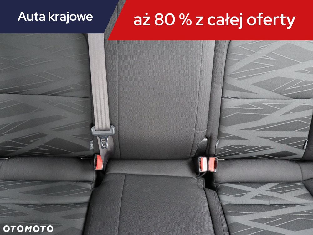 Kia Ceed - 12