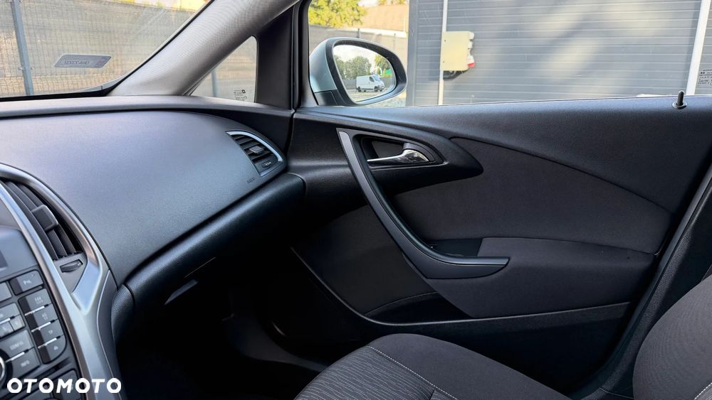 Opel Astra 1.7 CDTI - 19
