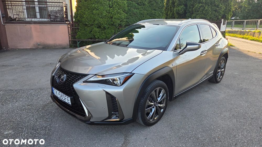 Lexus UX 250h F Sport 2WD - 11