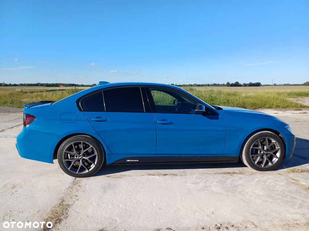BMW Seria 3 335i M Sport - 4