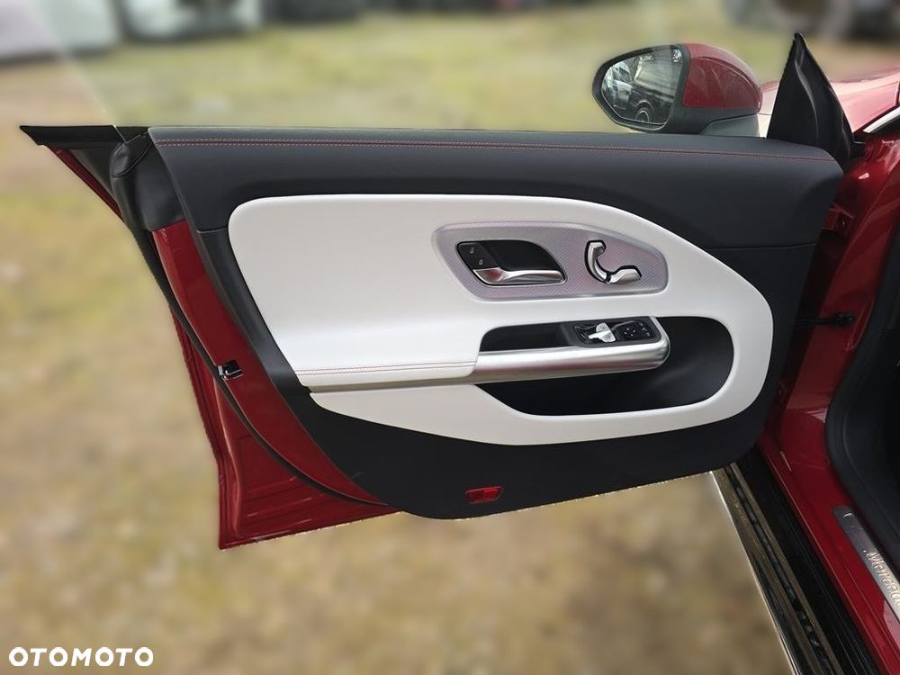 Mercedes-Benz CLA 250+ 85kWh - 11