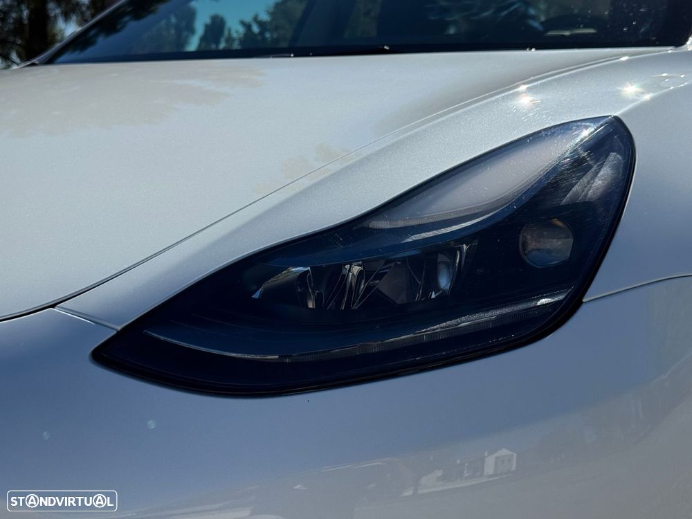 Tesla Model 3 Long Range Tração Traseira - 57