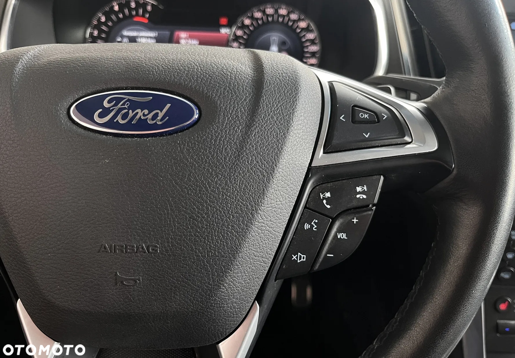 Ford Edge 2.0 TDCi Twin-Turbo 4WD ST-Line - 13