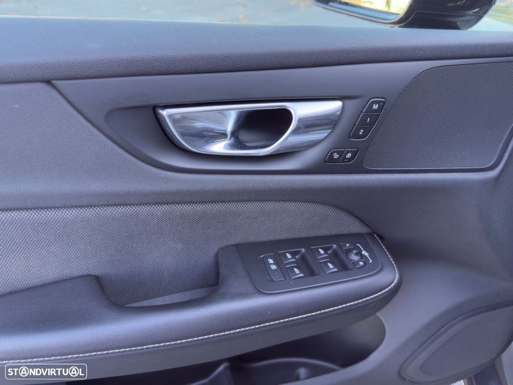Volvo V60 2.0 D4 R-Design Geartronic - 12