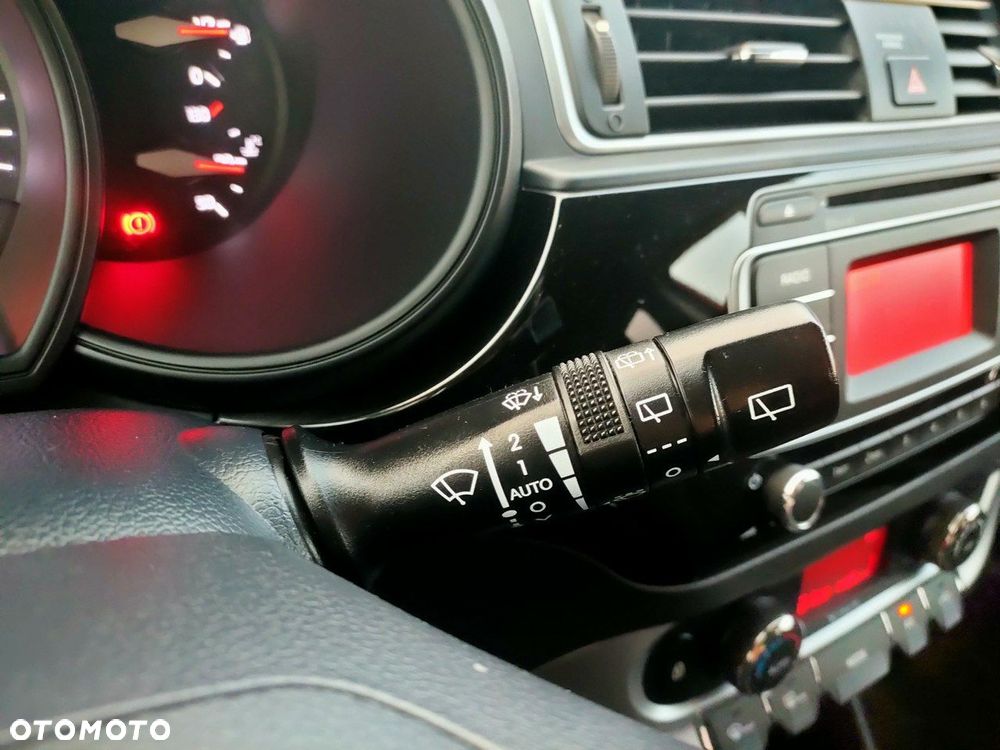 Kia Rio 1.4 XL - 28