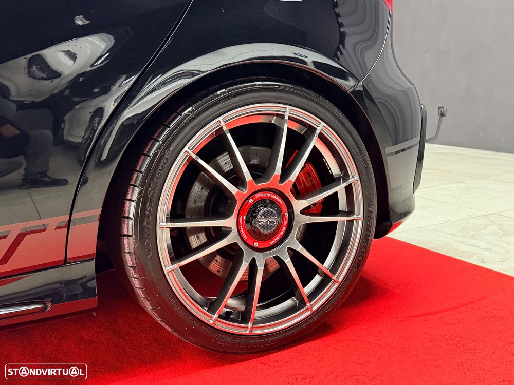 Mercedes-Benz A 45 AMG 4Matic Speedshift 7G-DCT Edition 1 - 15