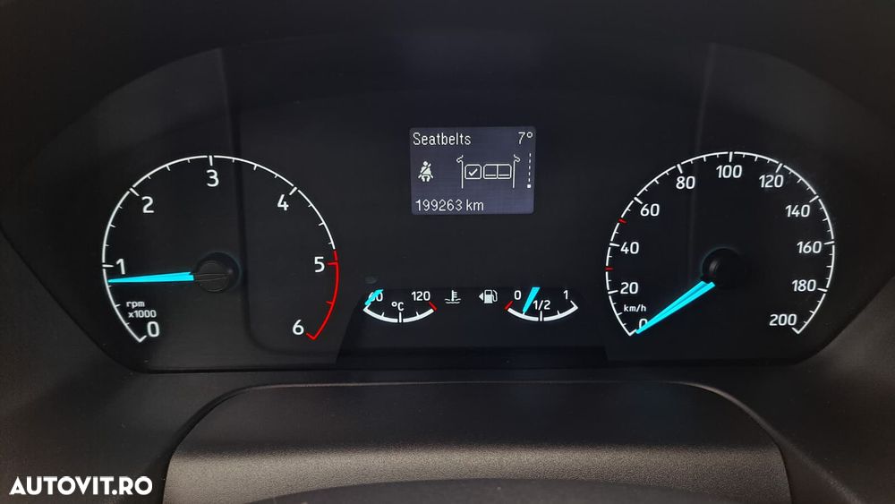 Ford Transit Custom - 21