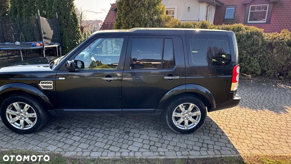 Land Rover Discovery 3.0D V6 SE - 4